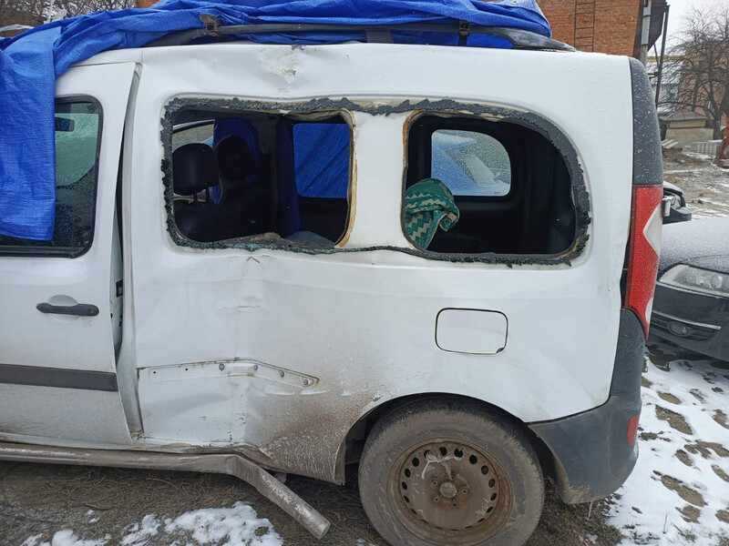 Боковина кузова ліва Renault Kangoo  2009 1.5 Дизель Суми