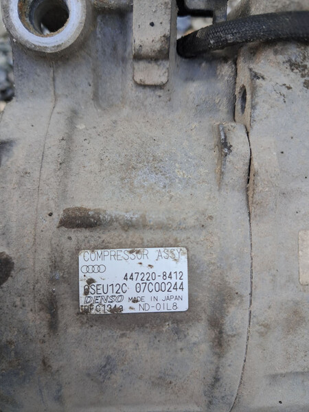 Компресор кондиціонера Audi A4 б6 2003 р.  1.8 л бензин