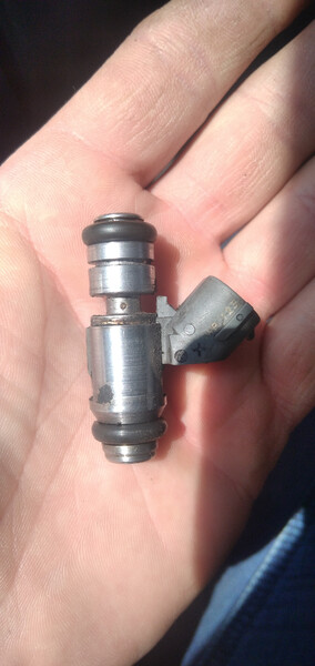 Форсунка 036 031 T   Seat Leon, Volkswagen Golf