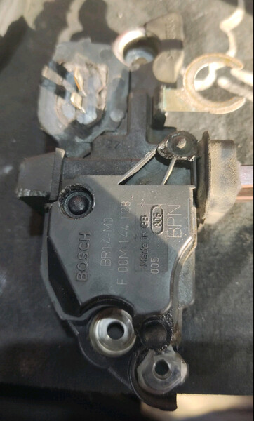 Реле генератора Iveco TurboDaily 2013 г.  3.0 л дизель Киев