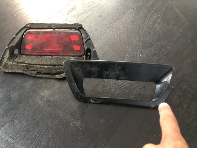 Крепление фары противотуманный в заднем бампере Infiniti FX  2009 5.0 Бензин Киев