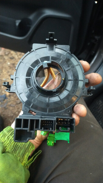 Шлейф руля Mitsubishi Outlander 3 2018 г.  2.4 л бензин Ровно