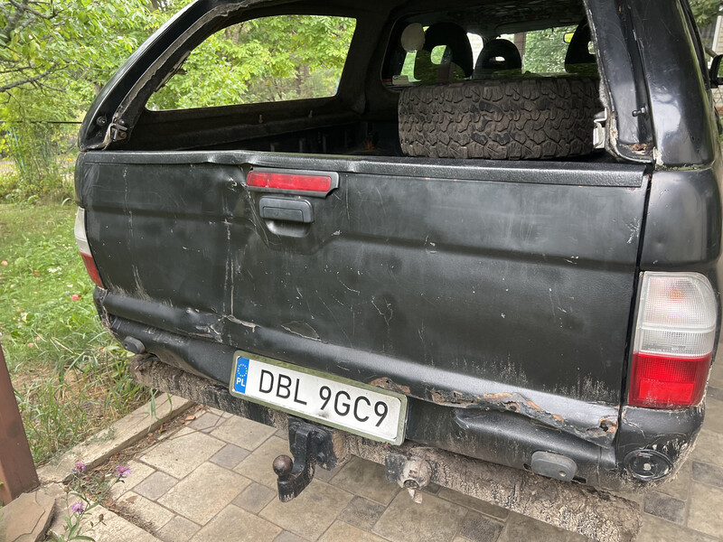 Крышка багажника в сборе Mitsubishi L 200  2006 2.4 Дизель Харьков