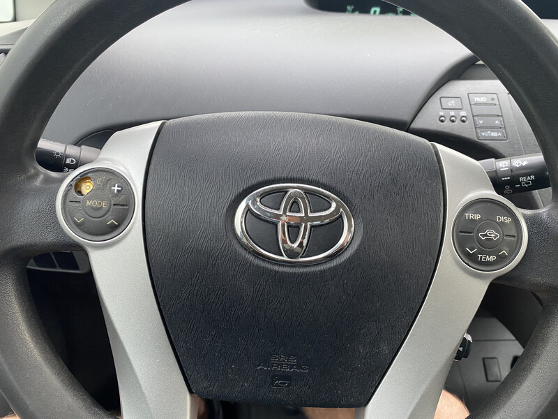 Кнопки руля Toyota Prius 30  2011 хэтчбек 1.8 Бензин Киев