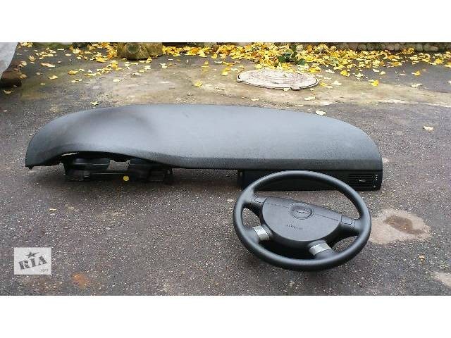 Накладка на торпеду Chevrolet Lacetti CDX 2006 1.8 Бензин Донецк