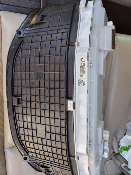 Приладова панель 83800-6D762   Toyota Land Cruiser