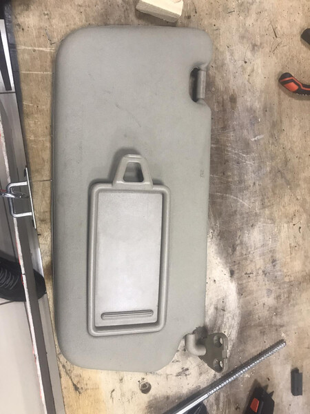 Солнцезащитный козырек правый Hyundai Accent  2008 1.6 Бензин Кривой Рог