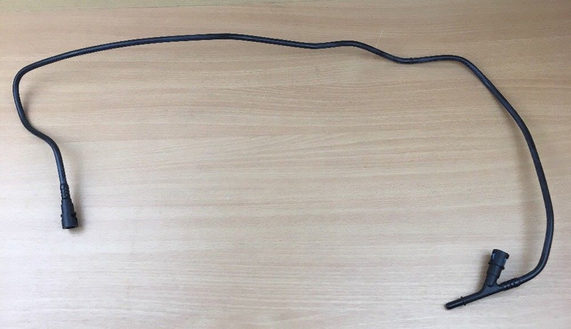 Трубка возврат топлива Opel Zafira A  2001 хетчбек 1.8 Бензин Одеса