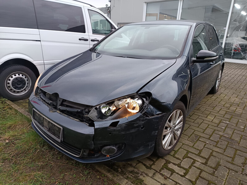 Крыло левое переднее Volkswagen Golf 6  2011 хэтчбек 1.6 Дизель Винница