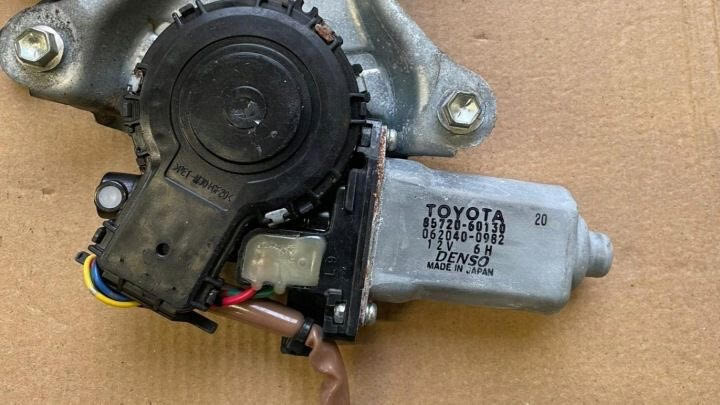 Двигатель стеклоподъемника Toyota Land Cruiser 100  1998 Одесса