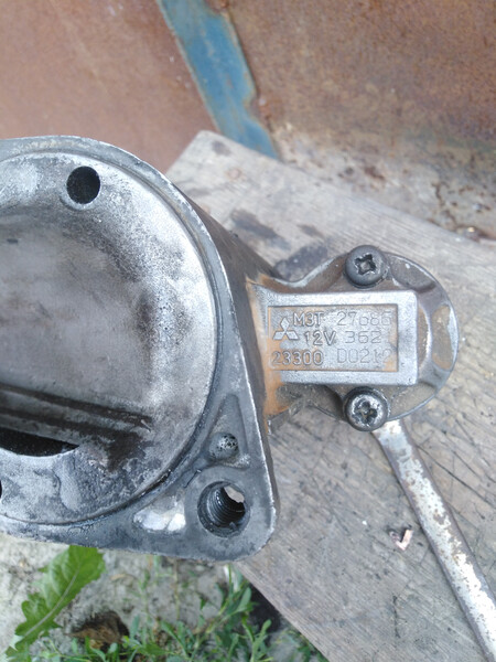 Стартер Nissan Bluebird  1983 1.6 Бензин 