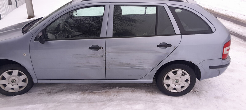 Двері ліві зад перед універсал Skoda Fabia  2005 універсал 1.4 Дизель Луцьк