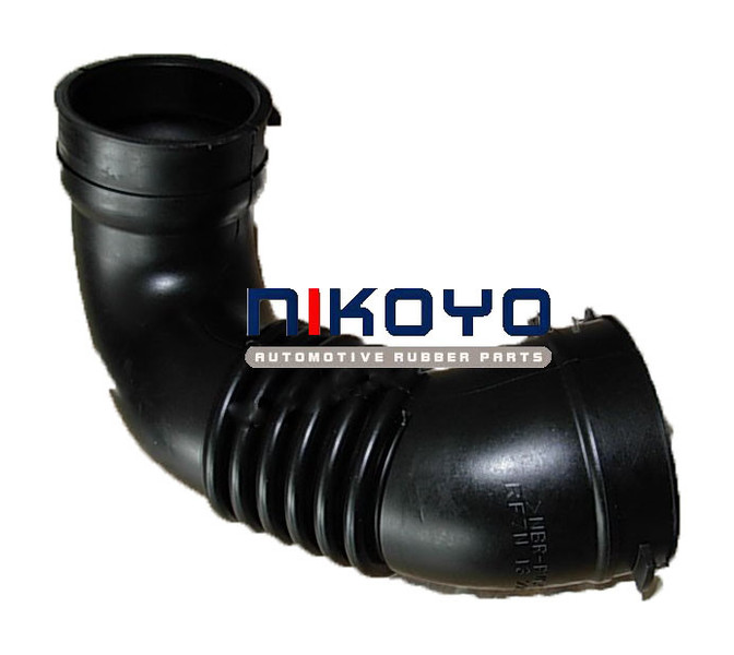 Патрубок воздушного фильтра Mazda 3 BK  2006 хэтчбек 2.0 Дизель Одесса