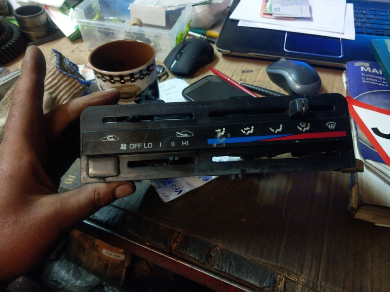 Управление печкой Toyota Hiace  1993 универсал 2.4 Дизель Одесса