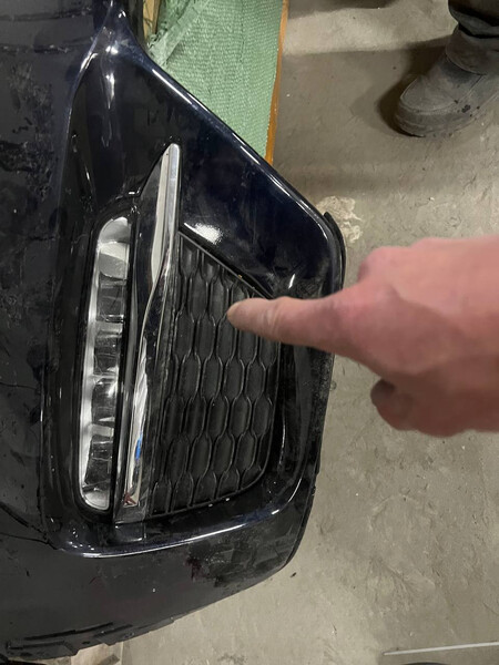 Хром лівої туманки Jeep Grand Cherokee  2022 3.6 Бензин 