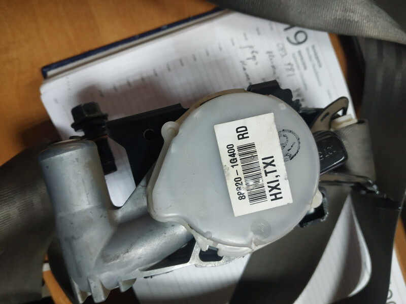 Ремень безопасности пассажира Kia Rio 2 2010 г.  1.4 л бензин Черкассы