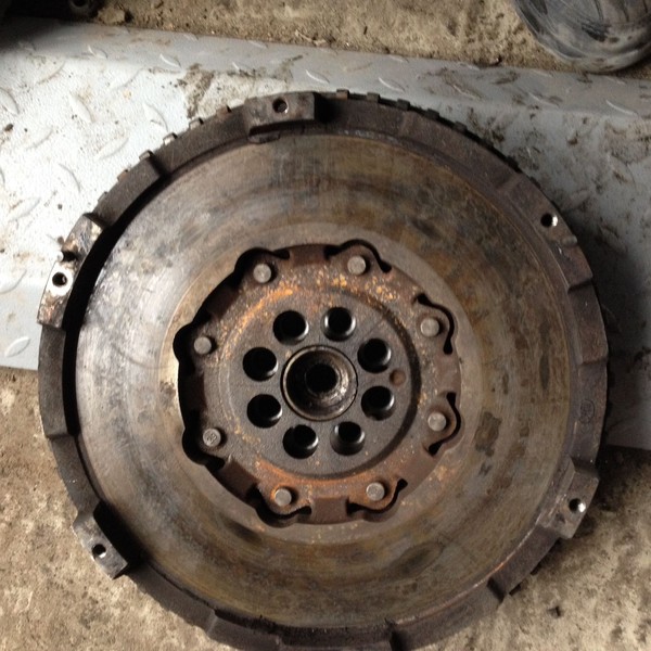 Демферный маховик 23200-4A100   Hyundai H1, Kia Sorento