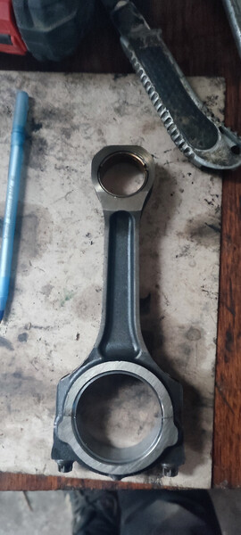 Шатун Ford Transit  2013 2.2 Дизель 