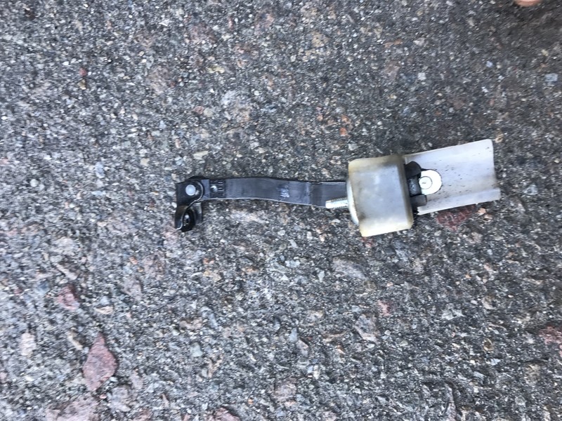 Обмежувач дверей Toyota Highlander  2012 3.5 Бензин 