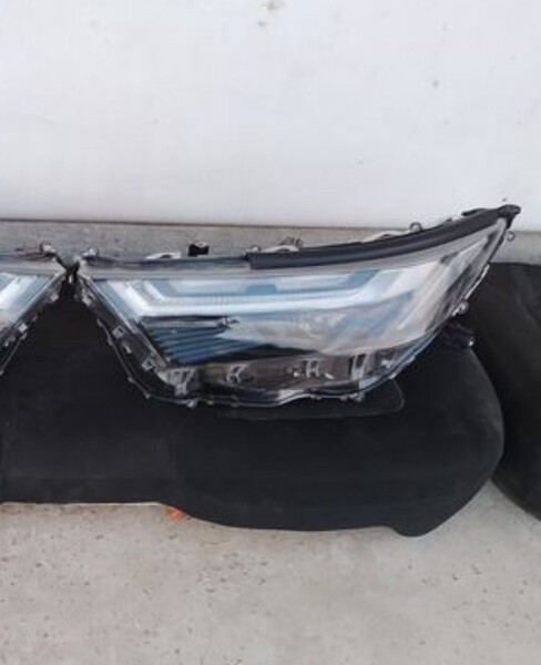 Фара передняя левая фул лед Toyota RAV4  2023 2.5 Гибрид 
