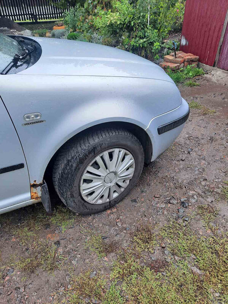 Крыло переднее Volkswagen Bora  1999 1.6 Бензин Тростянец