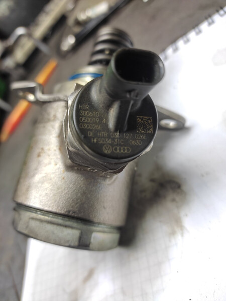 ТНВД Volkswagen Passat 2010 г.