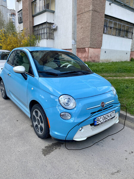 Фартух переднього бампера Fiat 500 Електрика 2016 купе  Электро Львов