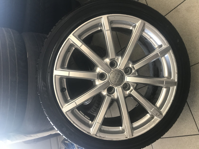 Диск литой Audi A3 2015 г.  Житомир