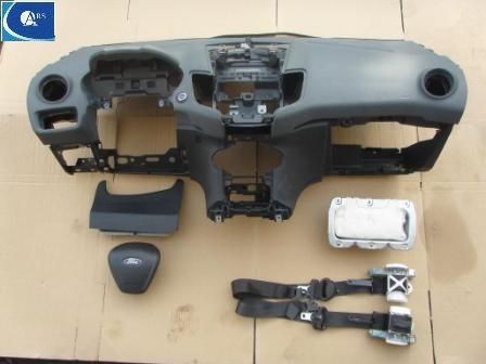 Торпеда в сборе Ford Fiesta MK7  2010 хэтчбек 1.3 Бензин Киев