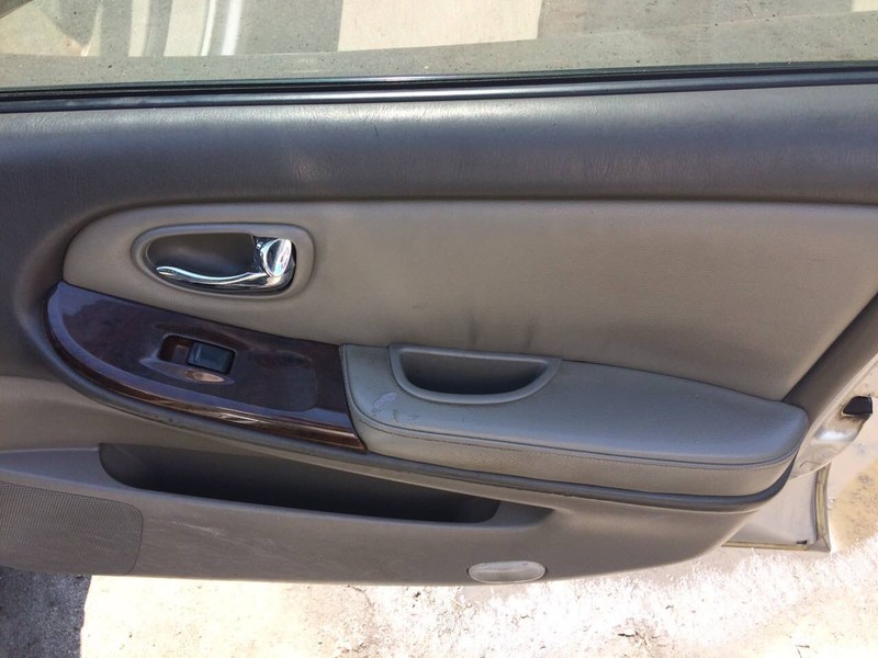 Салон Nissan Maxima A33  2003 3.0 Бензин Днепропетровск
