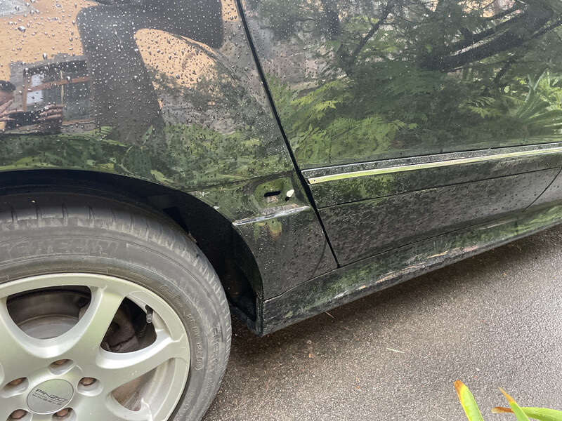 Молдинг заднього правого (від пасажира) крила b180 Mercedes-Benz B-Class  2007 хэтчбек 2.0 Дизель Стрый