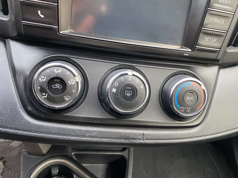 Блок управления кондиционером Toyota RAV4  2016 111.0 Бензин Ровно