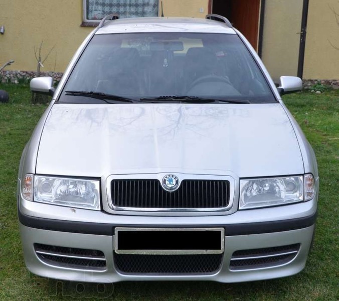 Бампер передний Skoda Octavia Tour RS хэтчбек 2007 г.  1.8 л бензин Гуляйполe