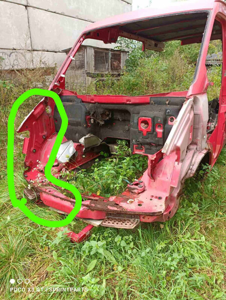 Частина кузова Mercedes-Benz Sprinter  2004 2.2 Дизель Черкассы