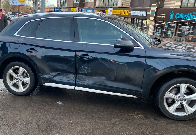 Дверь передняя Audi Q5 2017 г.  2.0 л бензин Луцк