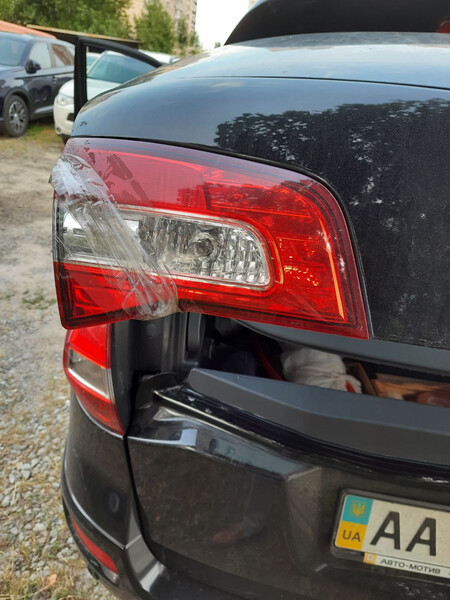 Левый фонарь внутрений Renault Koleos  2010 1.6 Бензин Хмельницкий