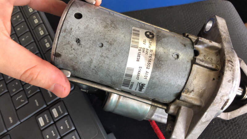 Стартер BMW X5 E70 2012 г.  3.0 л бензин Ужгород