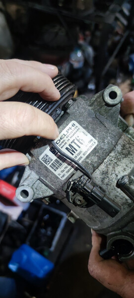 Компрессор кондиционера Chevrolet Cruze  2014 1.8 Бензин Днепр