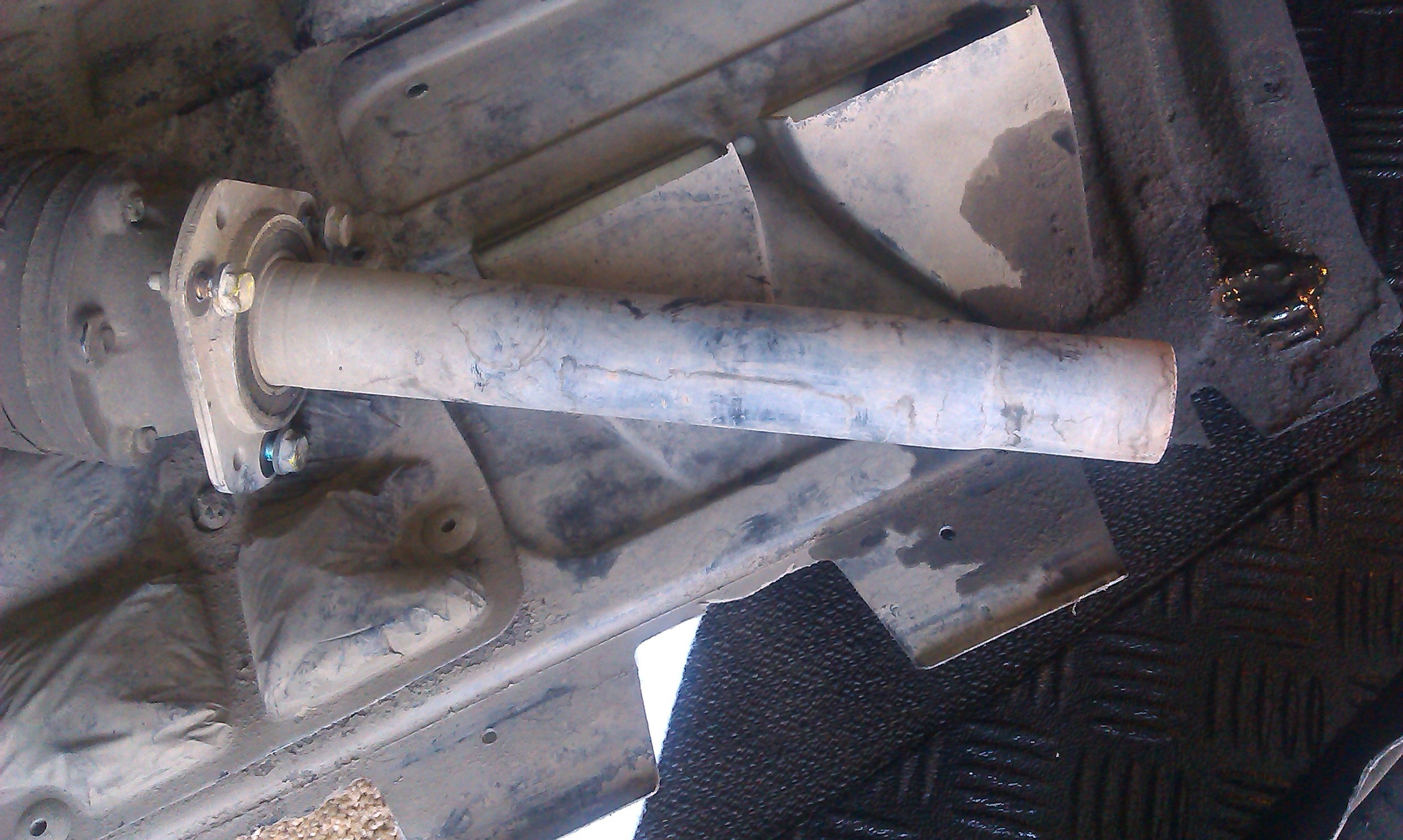 Вал привода правый Volkswagen Touran  2003 2.0 Дизель Ялта