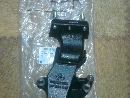 Кронштейн опоры двигателя Chevrolet Lacetti  2008 1.8 Бензин Кременчуг