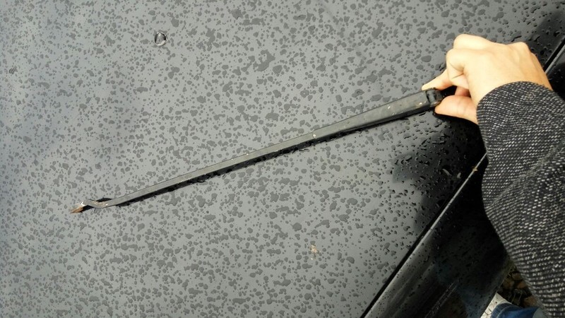 Держатель дворника 90213702   Opel Omega, Opel Vectra