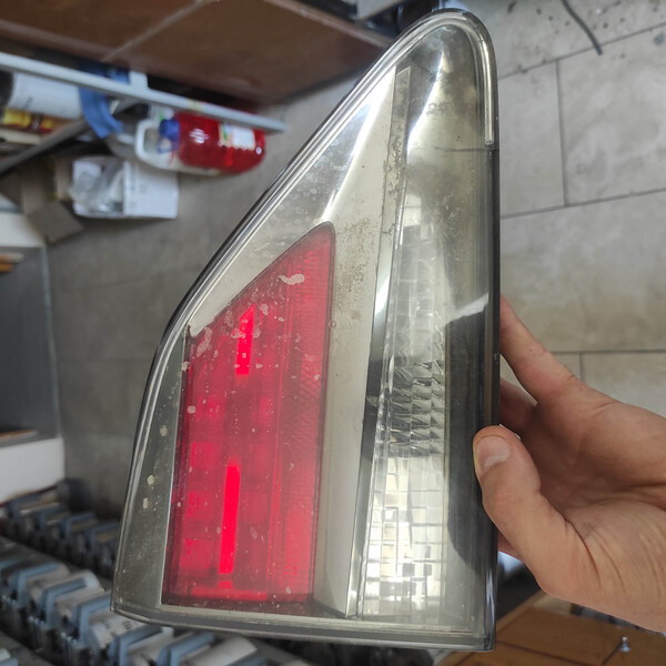 Ліхтар задній лівий на кришку Lexus RX 350 2015 3.0 Бензин 