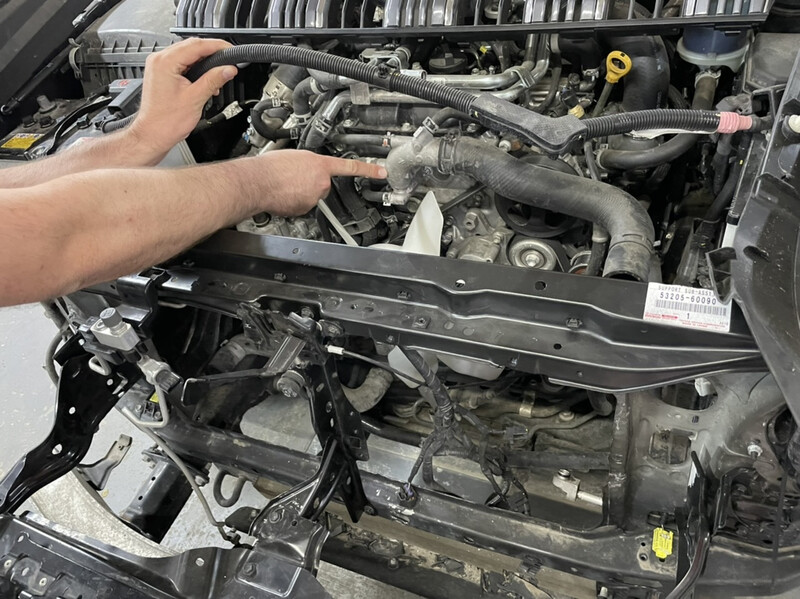 Корпус термостата 1gdftv Toyota Land Cruiser Prado 150 2019 г.  2.8 л дизель Киев