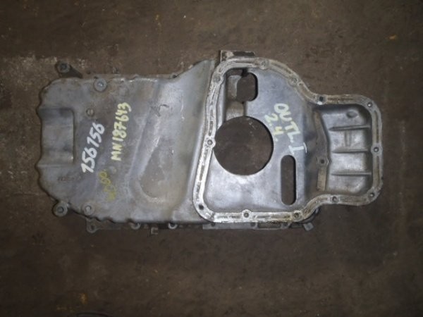 Масляный поддон Mitsubishi Outlander cu 2007 г.  2.4 л бензин Львов