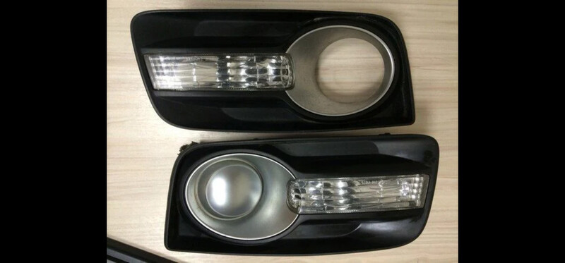 Противотуманные фары Mazda CX-7 2007 г.  2.3 л бензин Сумы