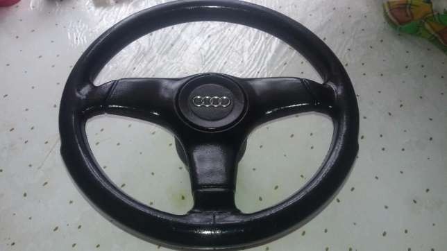 Руль Audi 80 B4 1993 г.  2.0 л бензин Полтава
