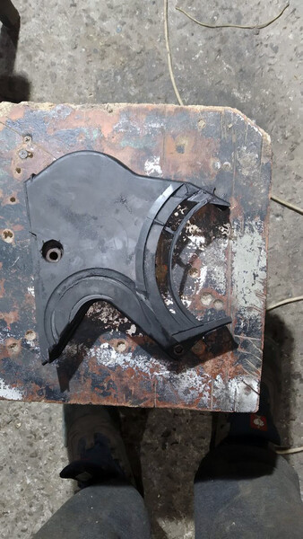 Кожух ременя ГРМ нижній Volkswagen T4 (Transporter) 1993 р.  Рівне