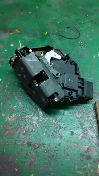 Вдійський замок двері Mazda 3 BK  2007 2.0 Бензин Луцк