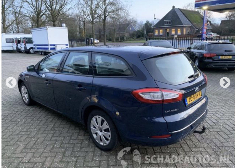 Двері задні Ford Mondeo 4  2010 універсал 2.0 Дизель 