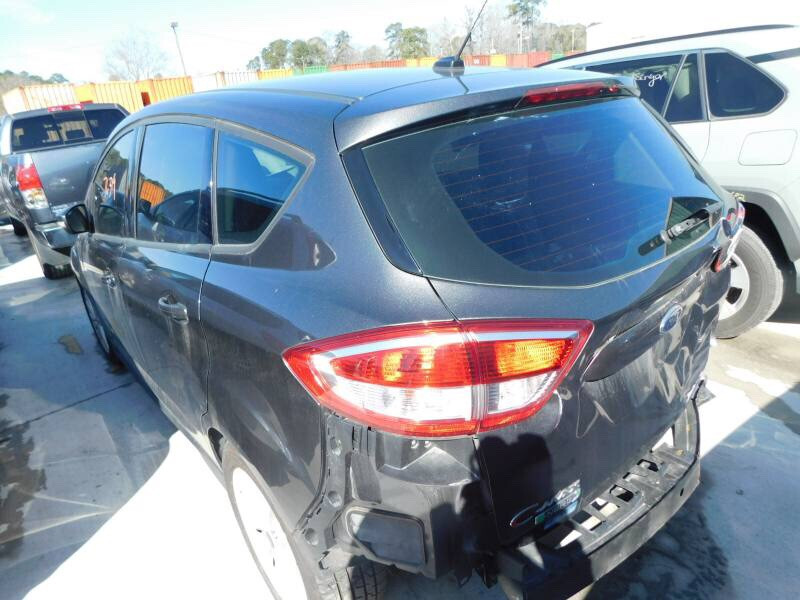 Фонарь задний наружный правый HM5Z-13404-A   Ford C-Max